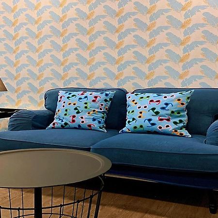 R 17 Living Hotel Бангкок Экстерьер фото