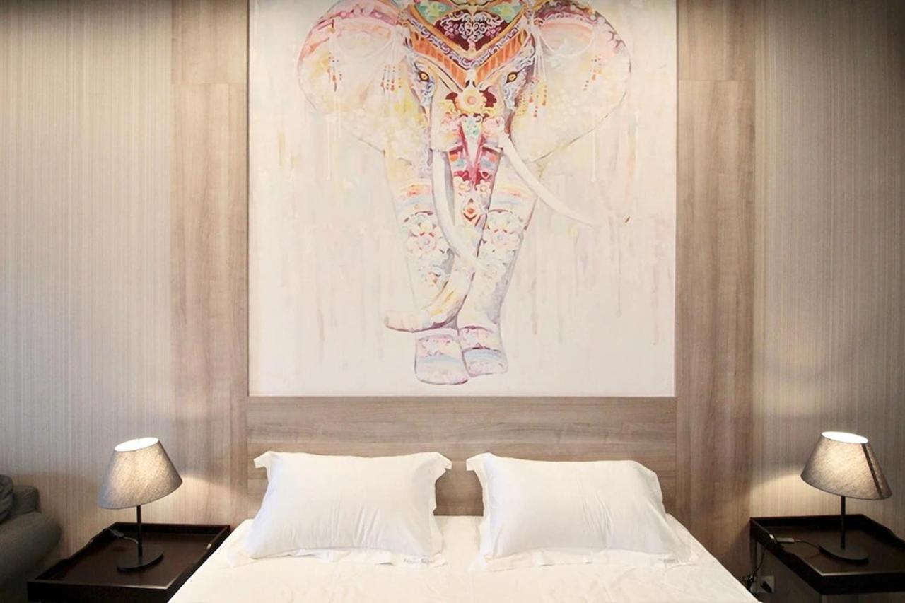 R 17 Living Hotel Бангкок Экстерьер фото
