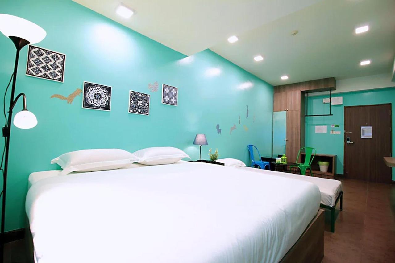 R 17 Living Hotel Бангкок Экстерьер фото